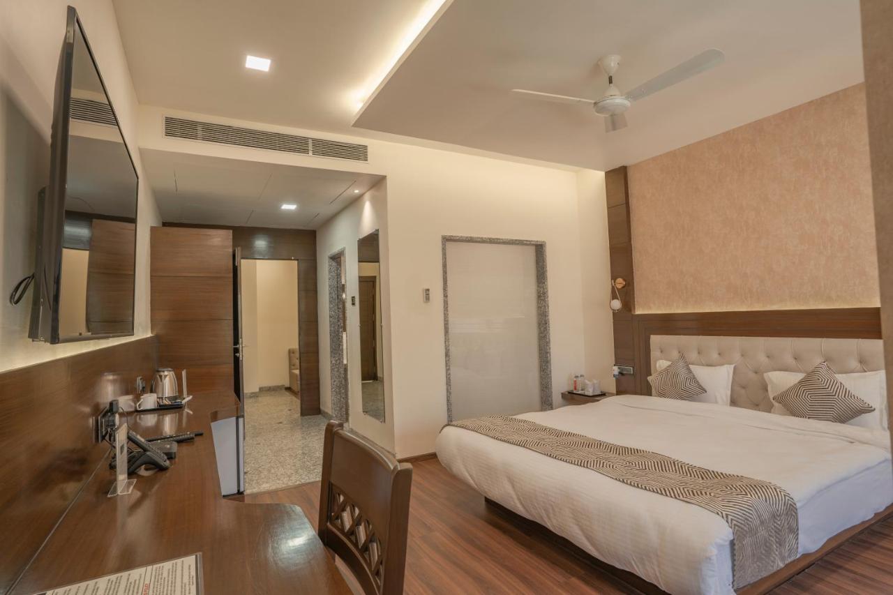 בהופאל Hotel Stay Casa מראה חיצוני תמונה