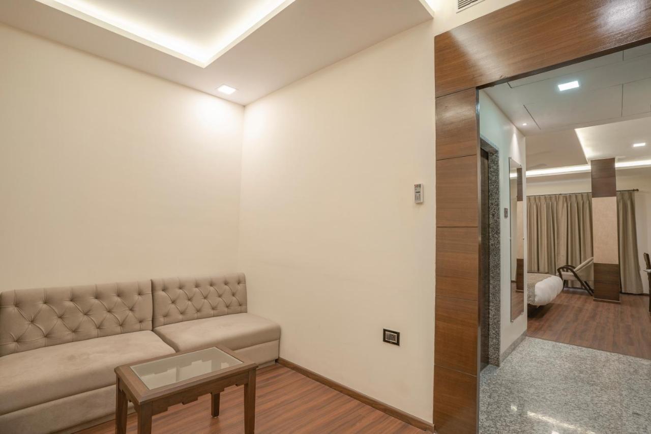 בהופאל Hotel Stay Casa מראה חיצוני תמונה
